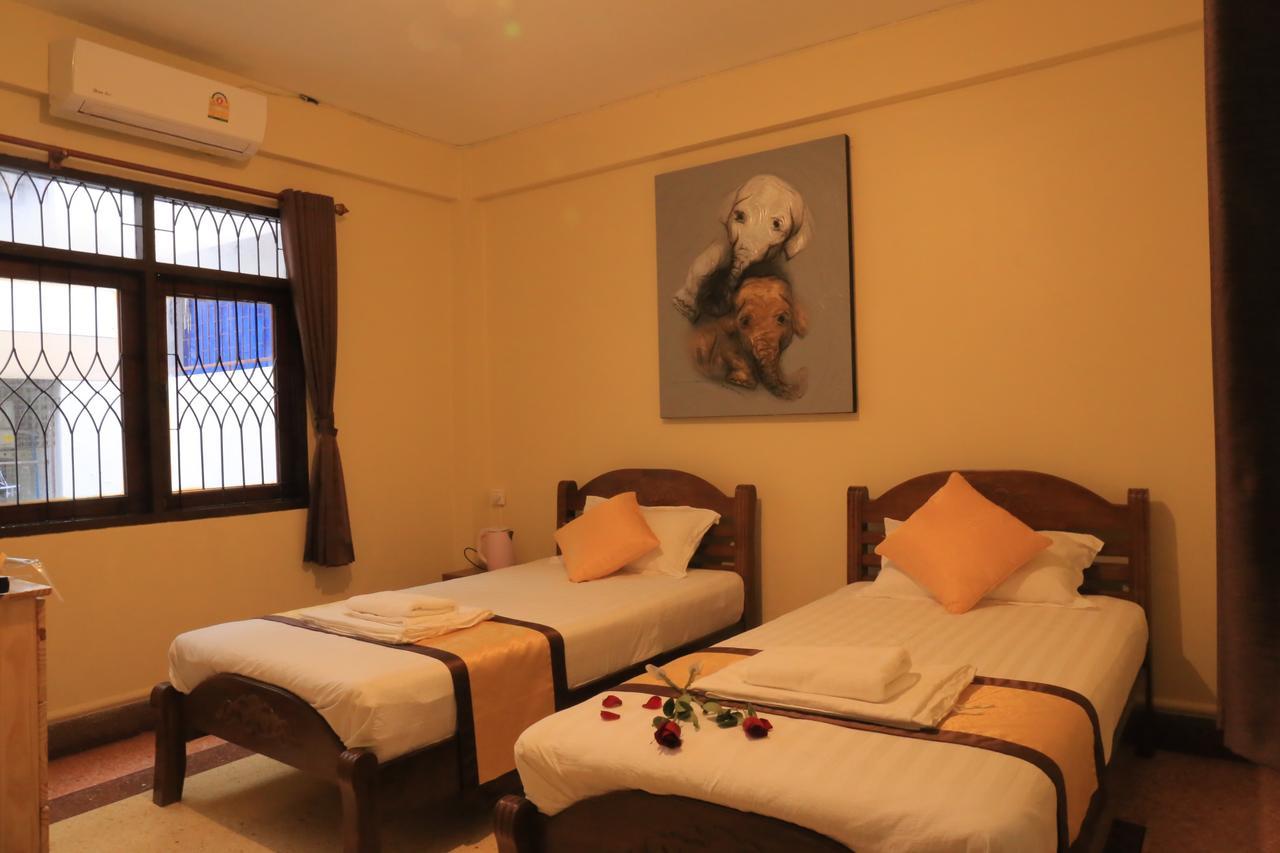 Midsummer Night Hostel Bangkok